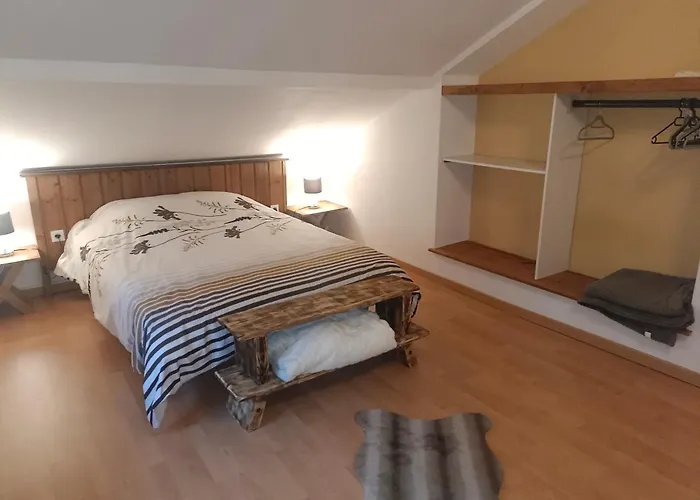 Le Petit Veternat 아파트